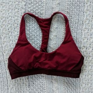Lululemon size 6 sports bra